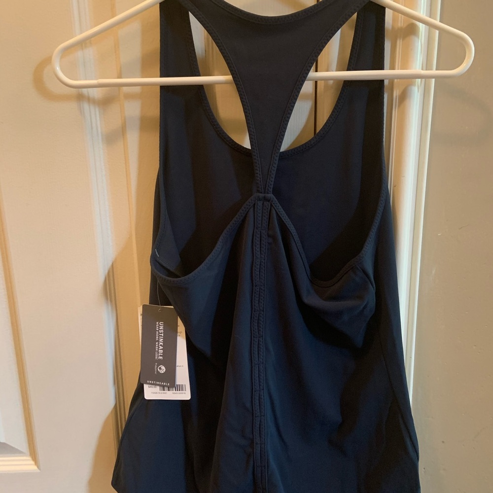 Athleta Inversion Tank 2.0 XS Abyss color